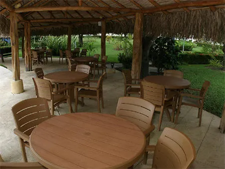 The Sanctuary 3* Playa Azul